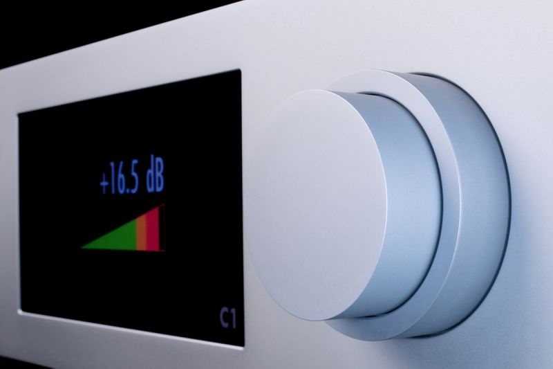 CH Precision C1 | Convertitore D/A e Preamplificatore CH Precision C1 | Convertitore D/A e Preamplificatore