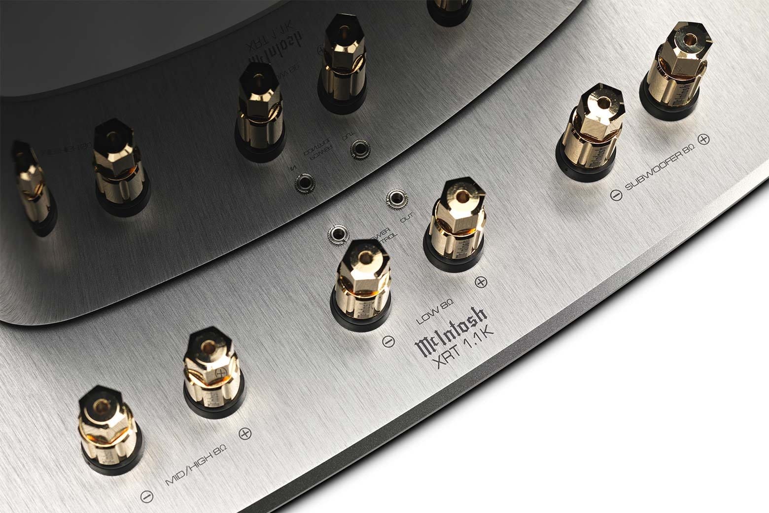 McIntosh XRT1.1K – Diffusore da Pavimento Line Array a 4 Vie