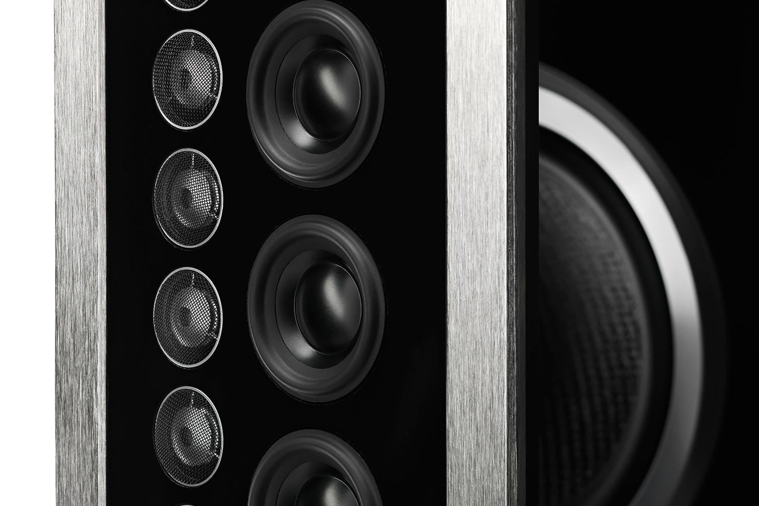 McIntosh XRT1.1K – Diffusore da Pavimento Line Array a 4 Vie