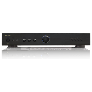 Rotel A8 amplificatore integrato, vista frontale finitura nera