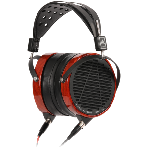 Audeze LCD-2 cuffie planari open-back con anelli in legno padauk, vista di tre quarti