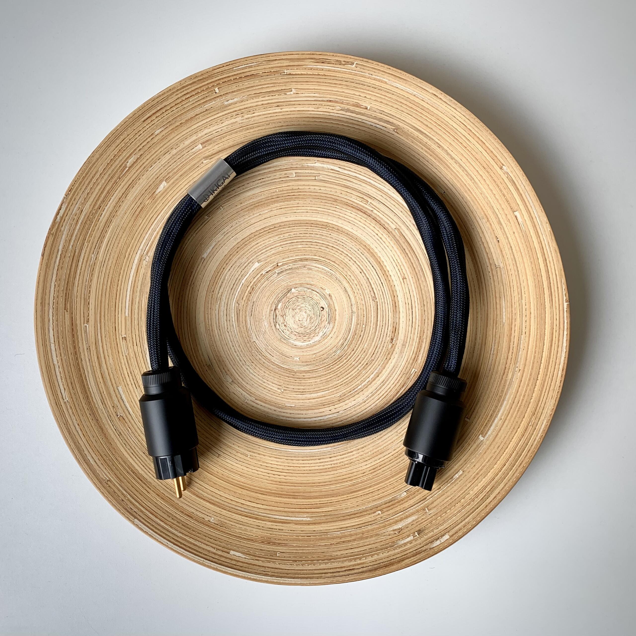 Ikigai Audio Sugure Power – Cavo di Alimentazione IEC-Schuko Ikigai Audio Sugure Power – Cavo di Alimentazione IEC-Schuko