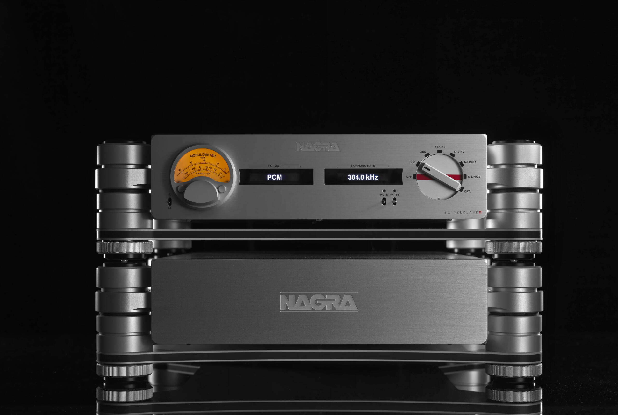 Nagra HD DAC X – DAC su 2 Telai Nagra HD DAC X – DAC su 2 Telai