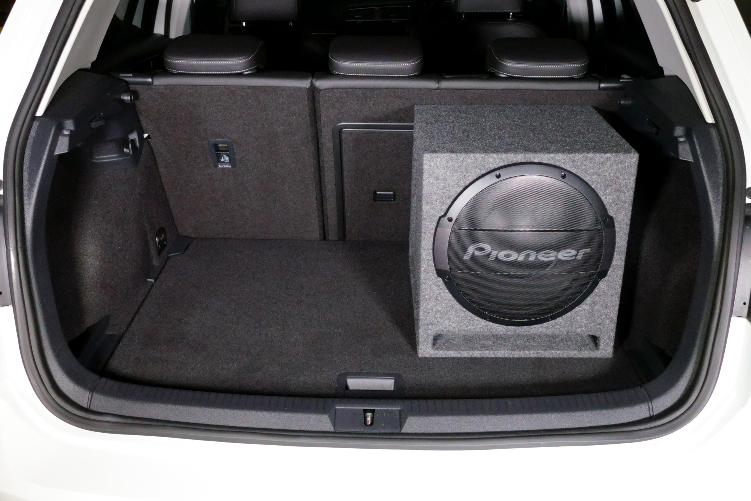 Pioneer TS-WX1210AH | Subwoofer bass reflex da 30 cm con amplificatore integrato – immagine 2 Pioneer TS-WX1210AH | Subwoofer bass reflex da 30 cm con amplificatore integrato - immagine 2