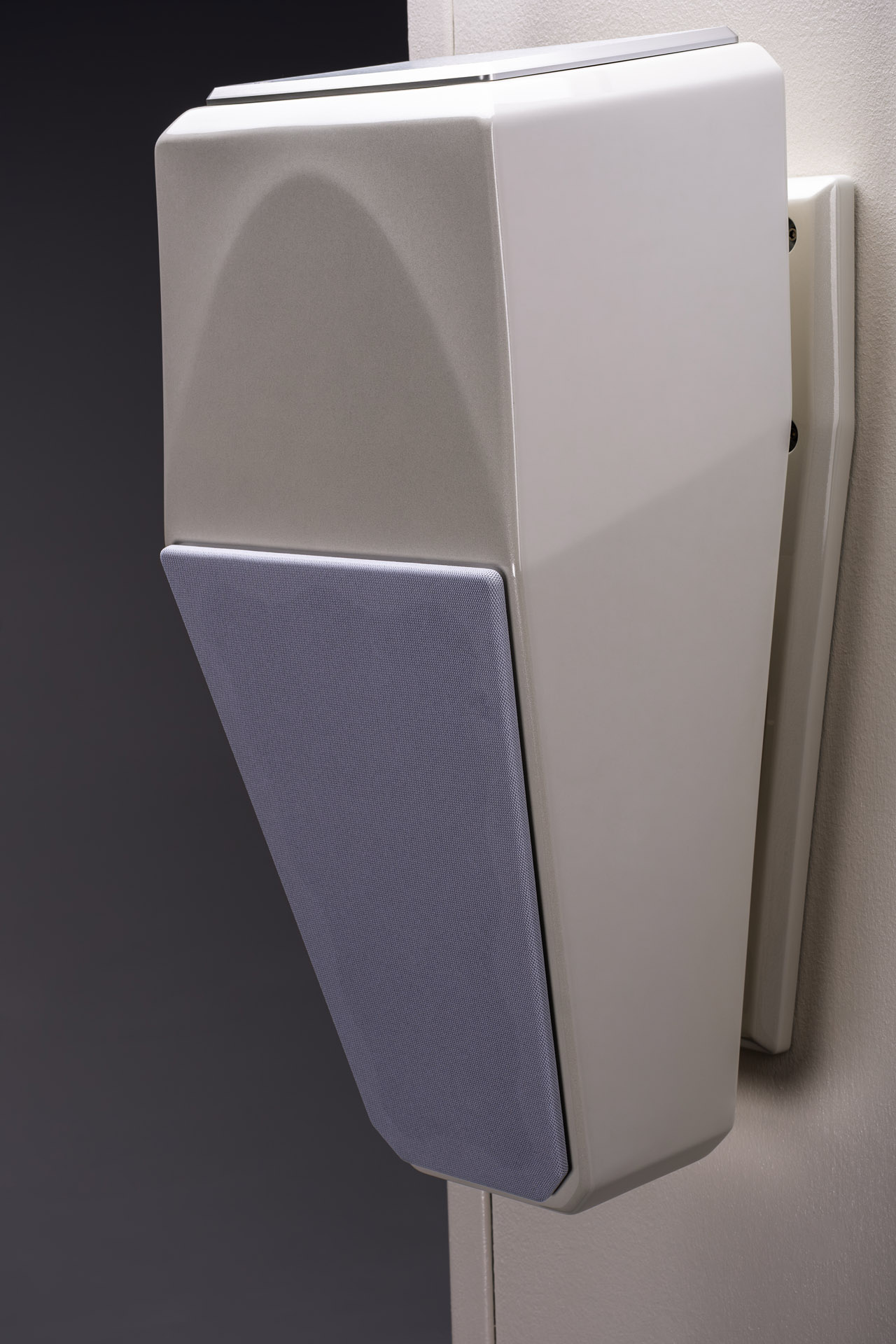 Wilson Audio Alida CSC – Coppia Diffusori Surround da Parete Wilson Audio Alida CSC – Coppia Diffusori Surround da Parete