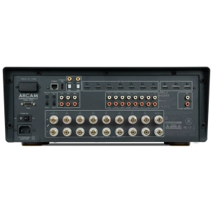 Arcam AVA35 – pannello posteriore