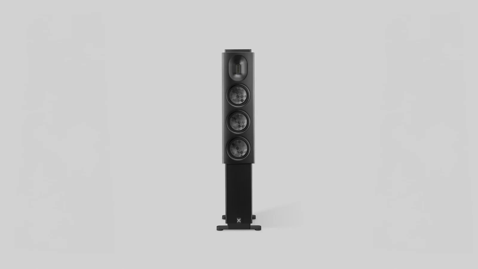 Axxess L3 diffusori da pavimento – vista frontale Axxess L3 diffusori da pavimento – vista frontale