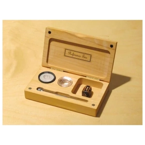 Charisma Audio Reference Two testina MC