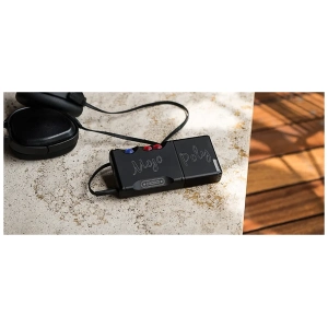 Chord Electronics Poly β in uso con Mojo 2 e cuffie