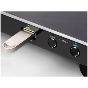Denon DP-450USB giradischi con registrazione USB – dettaglio porta USB, nero