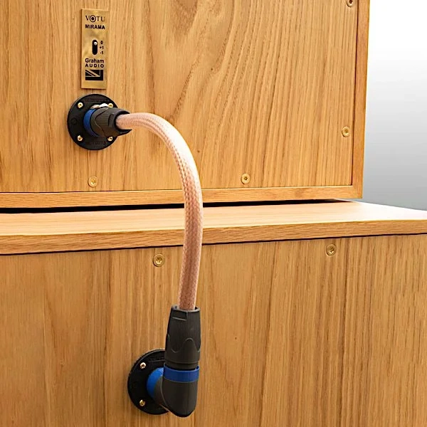 Graham Audio VOTU Mirama diffusore da pavimento a 4 vie in due moduli – foto 5 Graham Audio VOTU Mirama diffusore da pavimento a 4 vie in due moduli – foto 5