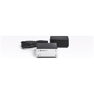 Lehmann Audio Black Cube II Silver, vista frontale con alimentatore