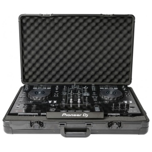 Magma CARRY LITE DJ CASE XXL flight case per controller