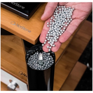 Norstone Materiale Smorzante per Stand e Mobili – versato in uno stand