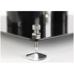 Norstone Counterspikes – sotto la punta di un diffusore
