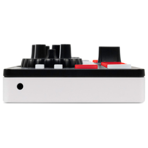Numark MIXTRACK GO controller dj