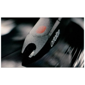 Pro-Ject A1 giradischi automatico nero con testina Ortofon