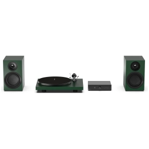 Pro-Ject Colourful Audio System E con giradischi Debut E, amplificatore Stereo Box E e diffusori Speaker Box 5 E Carbon