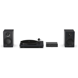 Pro-Ject Colourful Audio System E con giradischi Debut E, amplificatore Stereo Box E e diffusori Speaker Box 5 E Carbon
