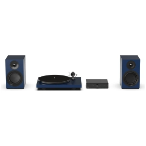 Pro-Ject Colourful Audio System E con giradischi Debut E, amplificatore Stereo Box E e diffusori Speaker Box 5 E Carbon