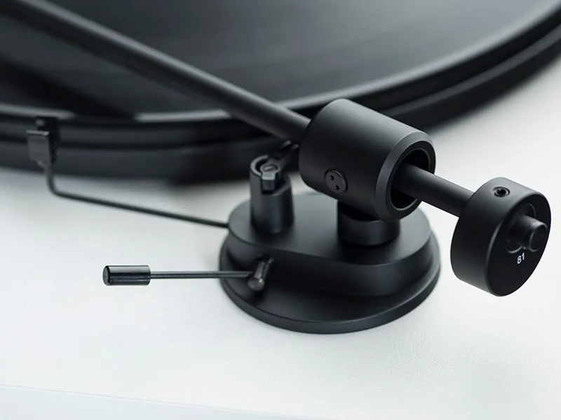 Pro-Ject Primary E giradischi plug and play con testina Ortofon Pro-Ject Primary E giradischi plug and play con testina Ortofon