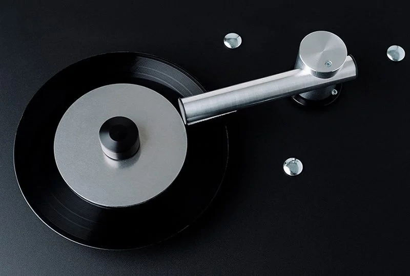 Pro-Ject VC-S 7″ Kit per dischi 45 giri con braccio di aspirazione e clamp Pro-Ject VC-S 7″ Kit per dischi 45 giri con braccio di aspirazione e clamp