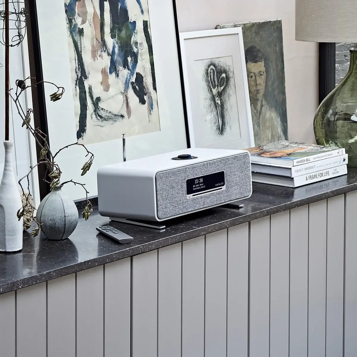 Ruark R3S sistema musicale compatto con CD Soft Grey, ambientata Ruark R3S sistema musicale compatto con CD Soft Grey, ambientata