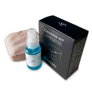 Sonus Faber Cleaning Kit con soluzione detergente e panno in microfibra