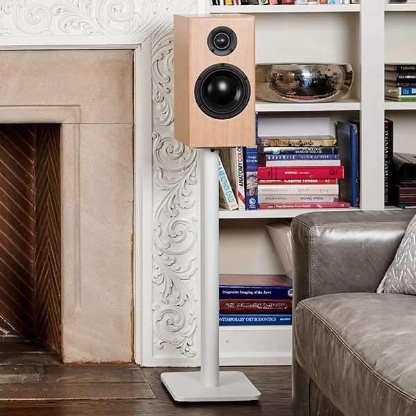 Totem Bison Monitor diffusori da stand – vista del prodotto, finitura quercia bianca Totem Bison Monitor diffusori da stand – vista del prodotto, finitura quercia bianca