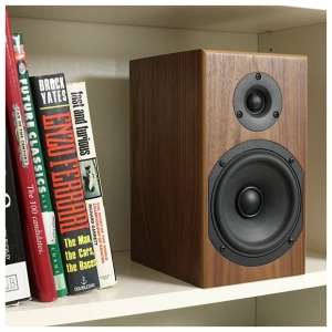 Totem LOON Monitor diffusori da stand – foto ambientata