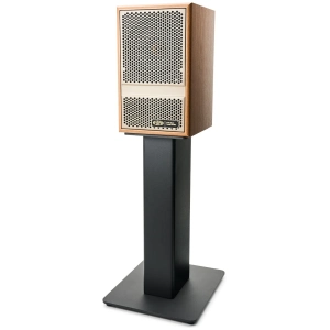 Vestlyd M6C Active diffusori attivi – finitura rovere sugli M-Stands
